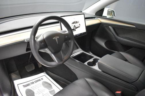 2023 Tesla Model Y Long Range Dual Motor All-Wheel Drive