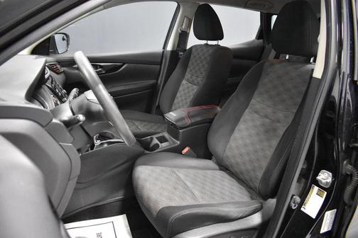 2018 Nissan Rogue Sport SV