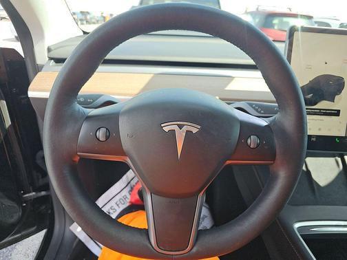 2022 Tesla Model Y Performance Dual Motor All-Wheel Drive