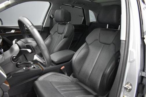 2018 Audi Q5 2.0T Tech Premium