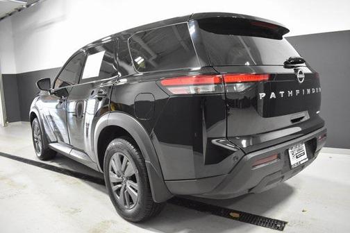 2024 Nissan Pathfinder S 4WD