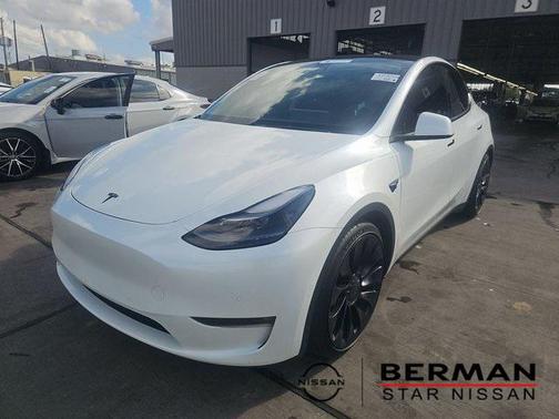 2022 Tesla Model Y Performance Dual Motor All-Wheel Drive