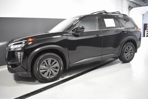 2024 Nissan Pathfinder SV 4WD