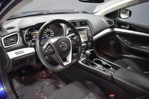 Deep Blue Pearl 2016 Nissan Maxima 3.5 S