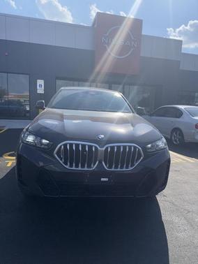 2025 BMW X6 xDrive40i