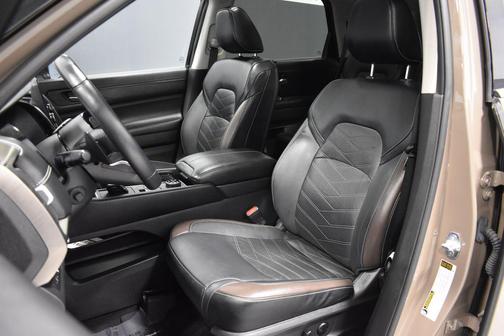 Baja Storm/Super Black Roof 2023 Nissan Pathfinder Platinum 4WD