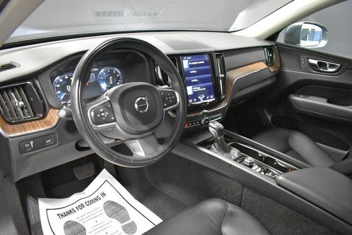 Osmium Grey Metallic 2021 Volvo XC60 T5 Momentum