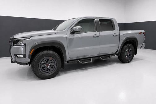 Boulder Gray Pearl 2026 Nissan Frontier PRO-4X