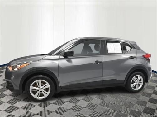 2020 Nissan Kicks S