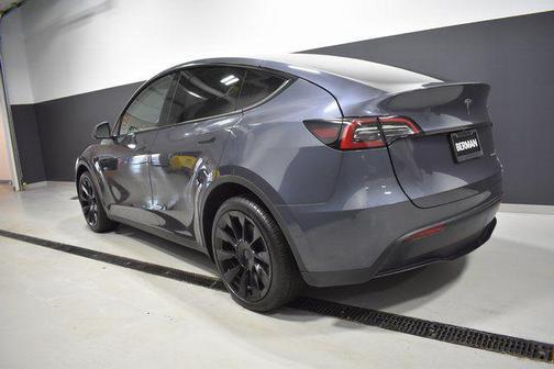 2023 Tesla Model Y Long Range Dual Motor All-Wheel Drive