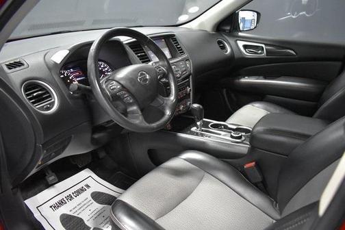 2019 Nissan Pathfinder SV