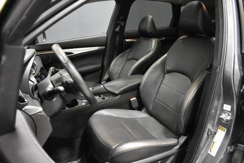 2022 INFINITI QX50 LUXE