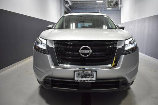 2025 Nissan Pathfinder SV 4WD