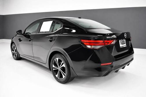 Super Black 2023 Nissan Sentra SV