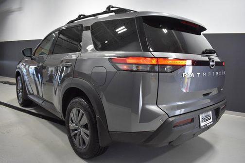 2025 Nissan Pathfinder SV 4WD