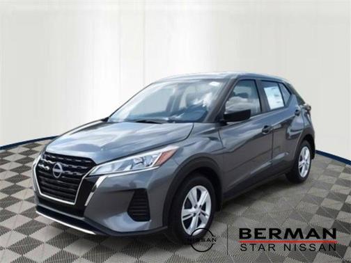 2025 Nissan Kicks S