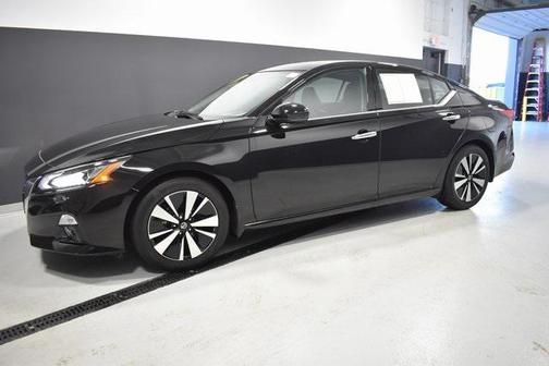 2022 Nissan Altima 2.5 SL