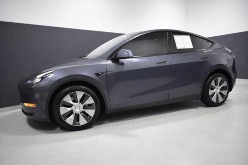2023 Tesla Model Y Long Range Dual Motor All-Wheel Drive