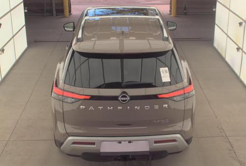 2023 Nissan Pathfinder Platinum 4WD