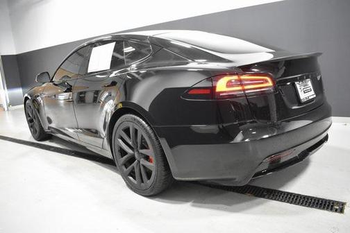 2023 Tesla Model S Plaid