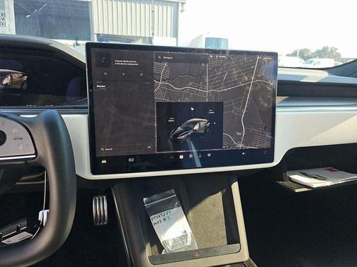 2023 Tesla Model S Plaid