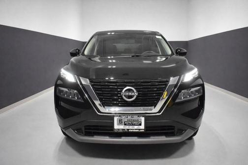 Super Black 2023 Nissan Rogue SV