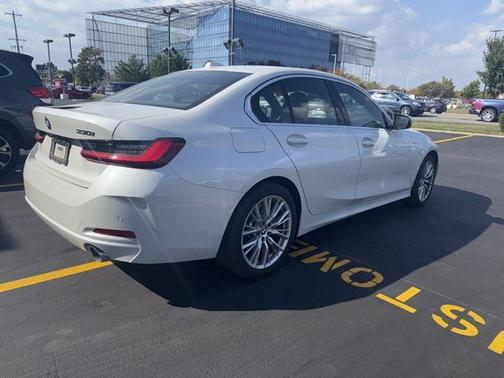 2024 BMW 330 i xDrive
