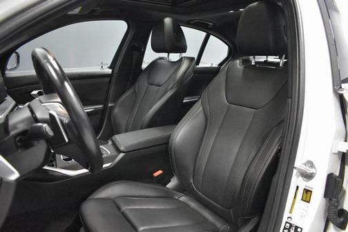 2024 BMW 330 i xDrive