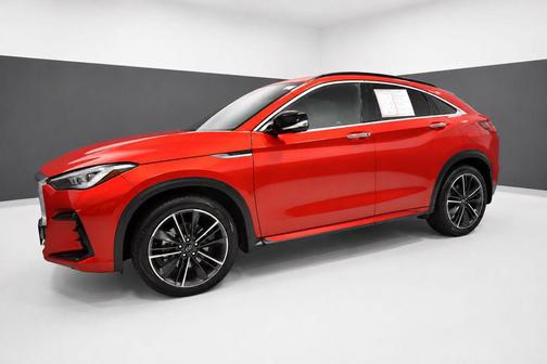 Dynamic Sunstone Red 2023 INFINITI QX55 ESSENTIAL