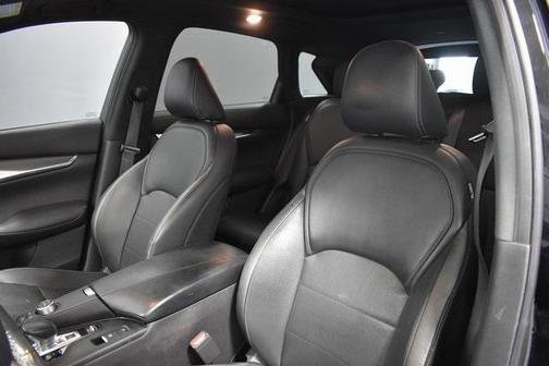 2022 INFINITI QX50 LUXE