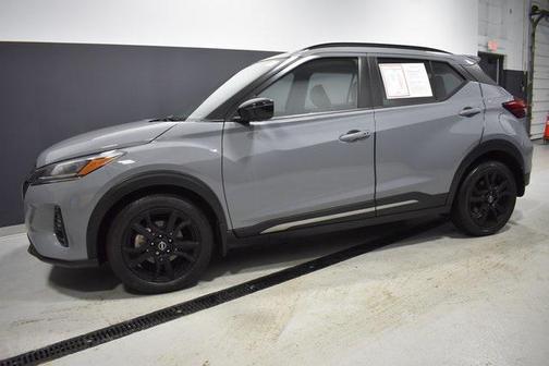 2023 Nissan Kicks SR