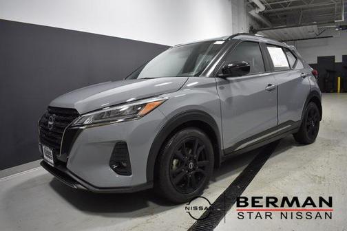 2023 Nissan Kicks SR