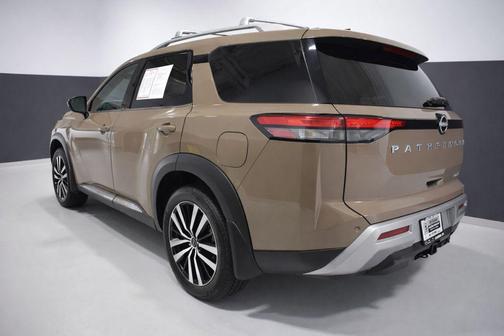 Baja Storm 2024 Nissan Pathfinder Platinum FWD