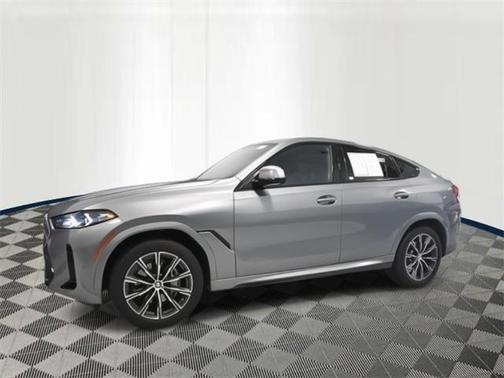 2025 BMW X6 xDrive40i