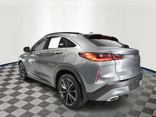 2023 INFINITI QX55 ESSENTIAL