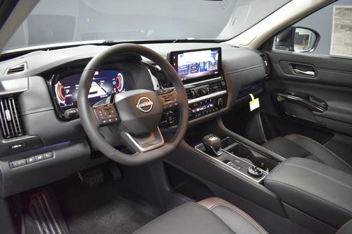 Gun Metallic 2026 Nissan Pathfinder Platinum