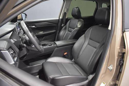 Baja Storm Metallic 2024 Nissan Rogue SV