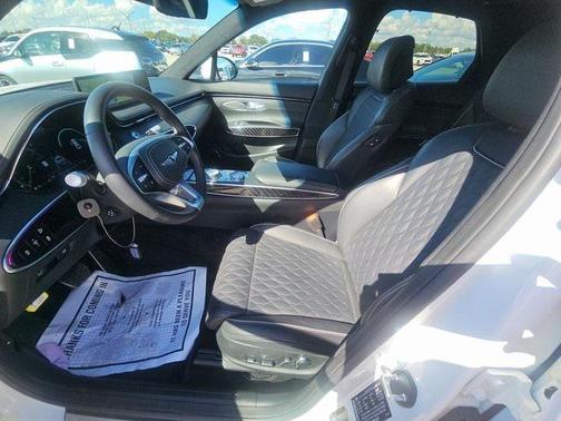 2024 Genesis GV70 3.5T AWD Sport