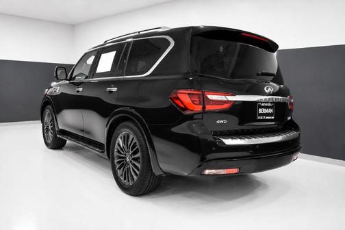 Mineral Black 2024 INFINITI QX80 SENSORY AWD