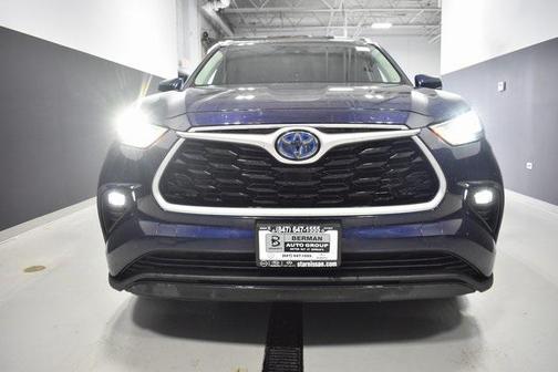 2021 Toyota Highlander Hybrid XLE