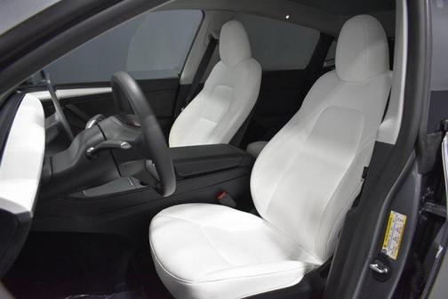 2025 Tesla Model Y Long Range Dual Motor All-Wheel Drive