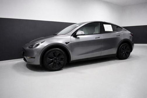 2025 Tesla Model Y Long Range Dual Motor All-Wheel Drive