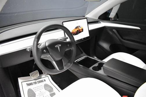 2024 Tesla Model Y Performance Dual Motor All-Wheel Drive