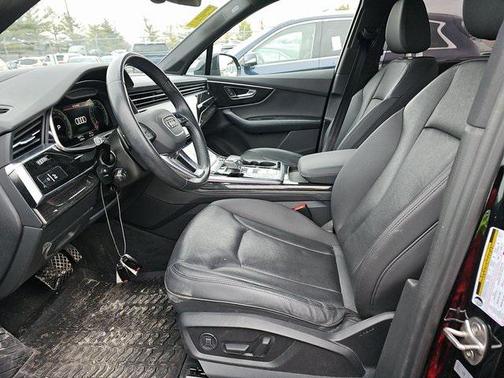 2021 Audi Q7 55 Prestige