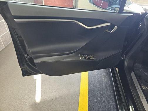 2020 Tesla Model S Long Range