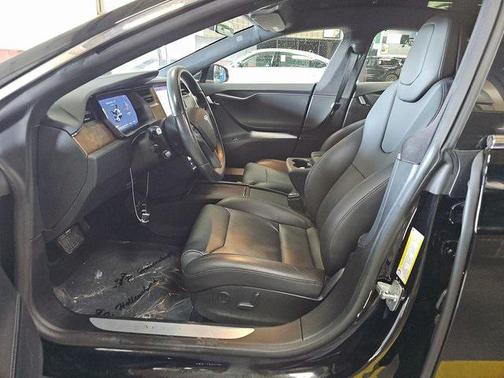 2020 Tesla Model S Long Range