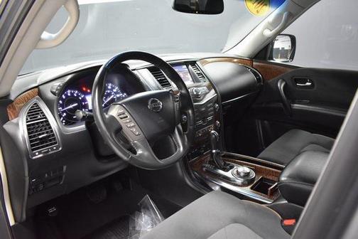 2017 Nissan Armada SV