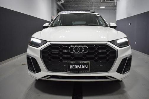 2023 Audi Q5 45 S line Premium Plus