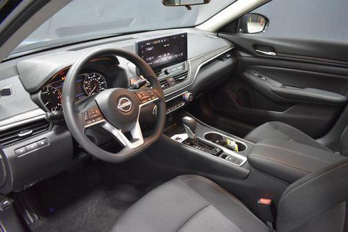 2025 Nissan Altima SV AWD