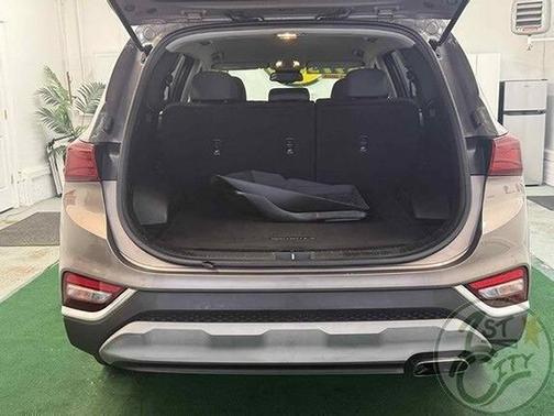 2019 Hyundai SANTA FE SEL 2.4
